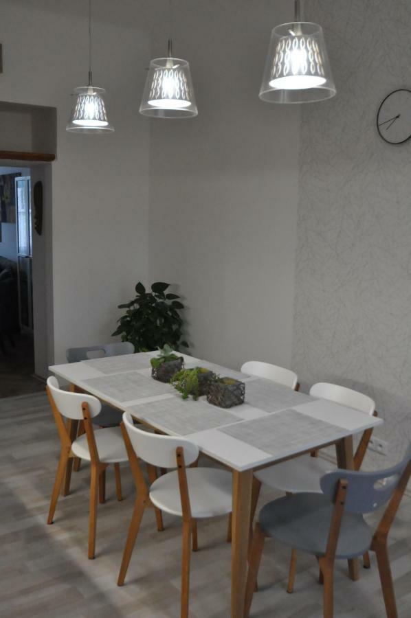 Jirina Appartments ปราก ภายนอก รูปภาพ