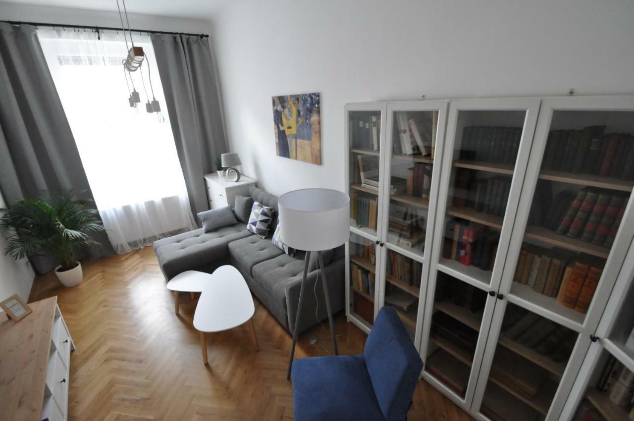Jirina Appartments ปราก ภายนอก รูปภาพ